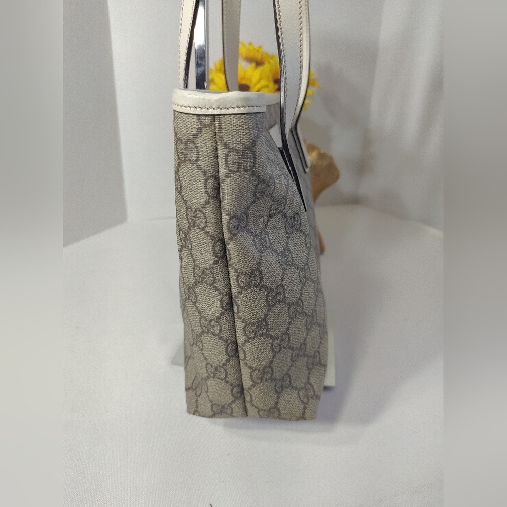 GUCCI GG Supreme Coated Canvas Tote - Picture 4 of 16